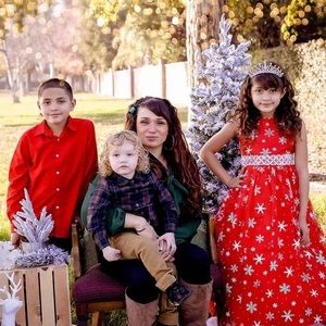 Meet your Posher, Leandra